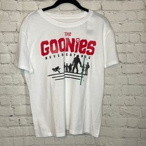 The Goonies Never Say Die Women’s Medium White Short Sleeve Tshirt